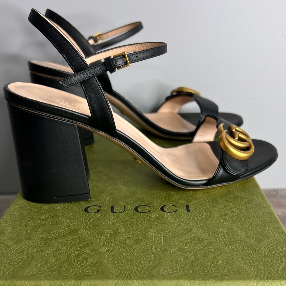 Gucci AUTHENTIC Marmont High Block Heel Sandal - Picture 8 of 17
